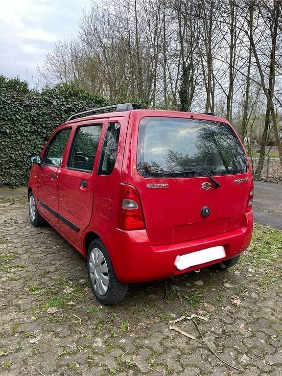Gebraucht Suzuki Wagon R+ 94 PS (69 kW) 2004 Rot Van / Kleinbus