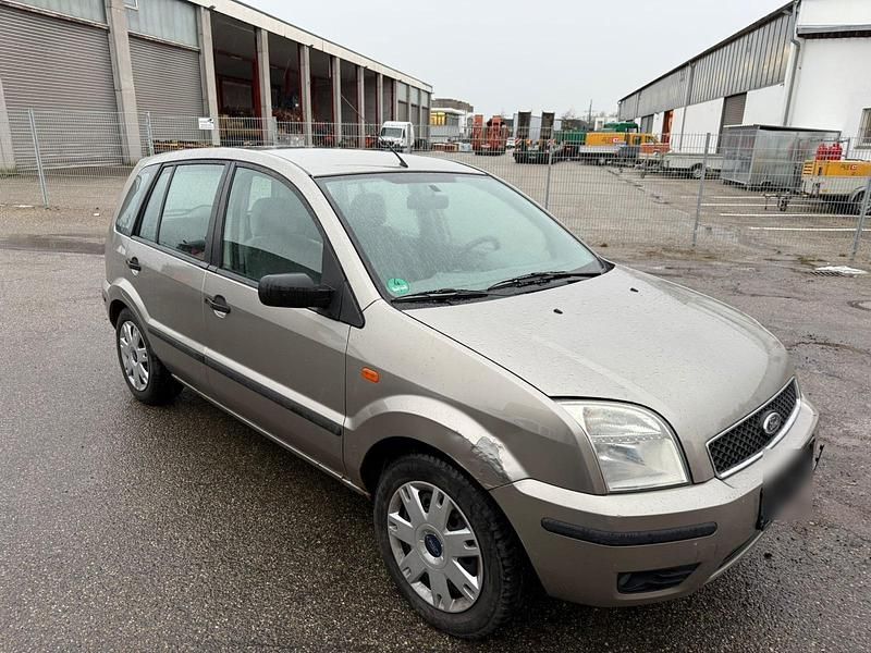 Gold Gebraucht 2005 Ford Fusion Kleinwagen | 1.050 € (Guter Preis) - Bild 1/4