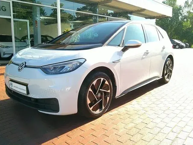Gebraucht VW ID.3 Pro Performance 150 kW (204 PS) 2022 Weiß Kleinwagen