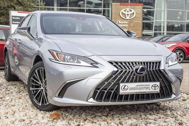 Iridiumsilber metallic Gebraucht 2023 Lexus ES300 Business Edition Limousine | 42.980 € (Superpreis) - Bild 1/4