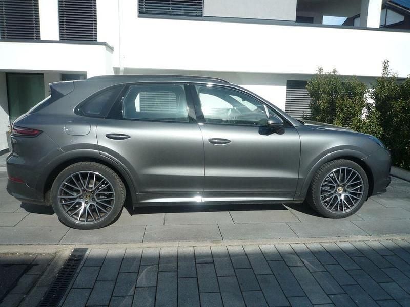 Gebraucht Porsche Cayenne S 441 PS (324 kW) 2019 Grau SUV