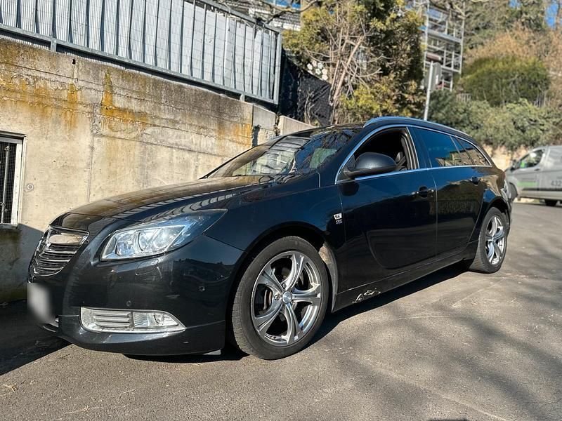 Gebraucht Opel Insignia OPC 220 PS (161 kW) 2011 Schwarz Kombi