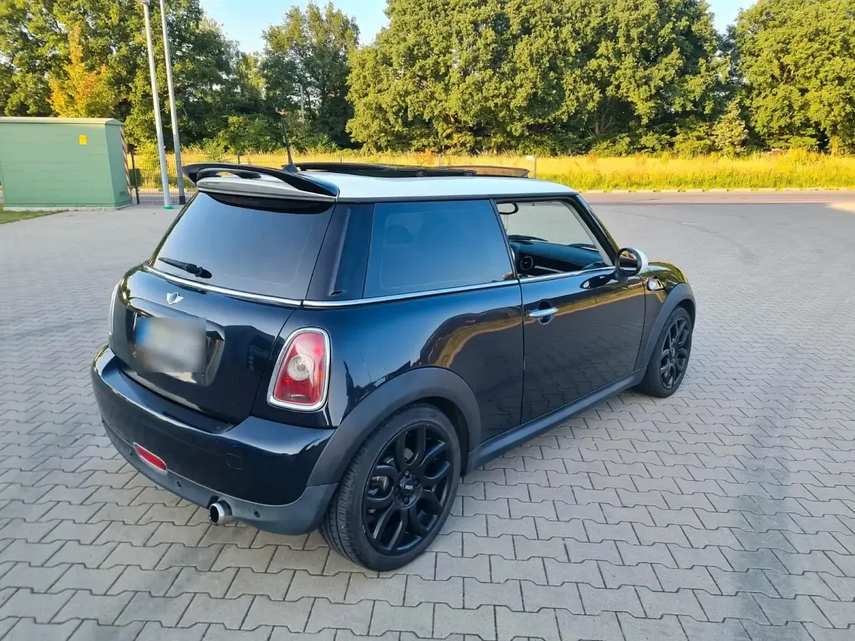 Usata Mini Cooper 120 CV (88 kW) 2007 Nero Utilitaria