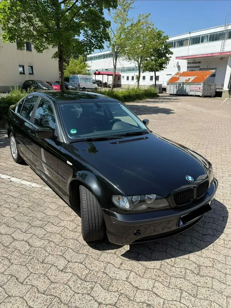 Gebraucht BMW 320 170 PS (125 kW) 2002 Schwarz Limousine