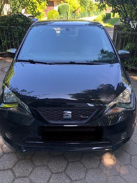 Schwarz Gebraucht 2018 Seat Mii FR-Line Kleinwagen | 6.660 € (Guter Preis) - Bild 1/4