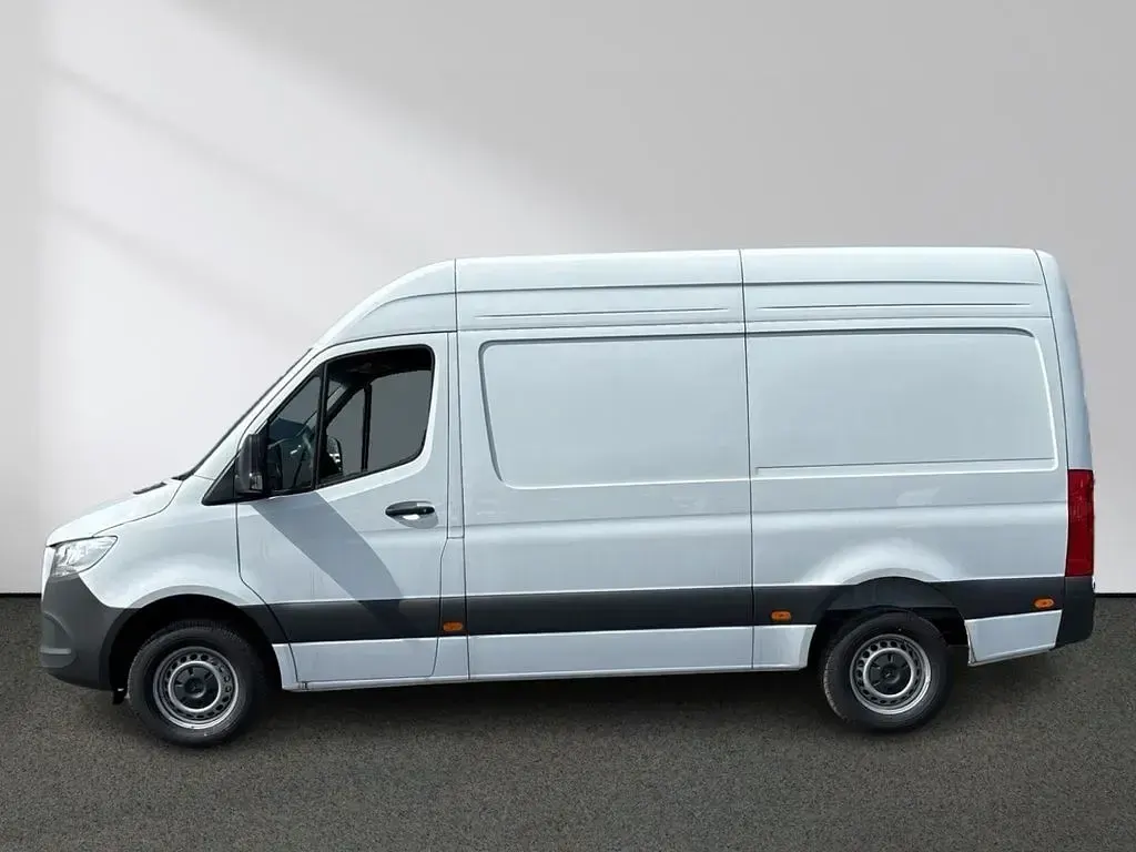 Nouvelle Mercedes Sprinter 150 ch (110 kW) 2026 Noir Van