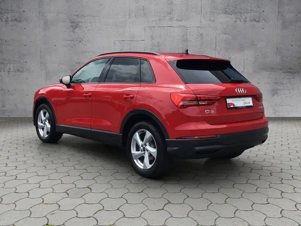 Gebraucht Audi Q3 Advanced Plus 150 PS (110 kW) 2025 Progressivrot metallic SUV