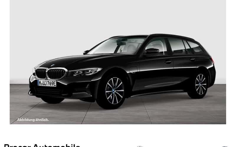 Schwarz Gebraucht 2022 BMW 318 Advantage Kombi | 25.990 € (Fairer Preis) - Bild 1/4