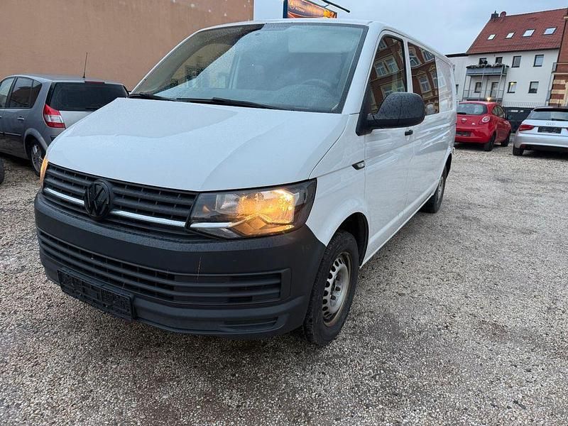 Weiß Gebraucht 2016 VW T6 Van | 10.700 € (Guter Preis) - Bild 1/4