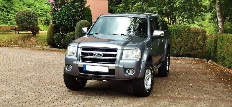 Grau Gebraucht 2008 Ford Ranger Abholung | 11.900 € (Fairer Preis) - Bild 1/4