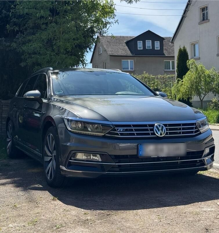 Grau Gebraucht 2015 VW Passat Kombi | 13.999 € (Fairer Preis) - Bild 1/4