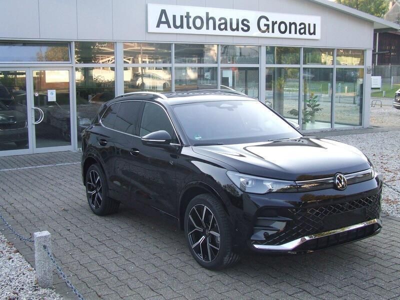 Schwarz Gebraucht 2024 VW Tiguan R-line SUV | 59.500 € (Teuer) - Bild 1/4