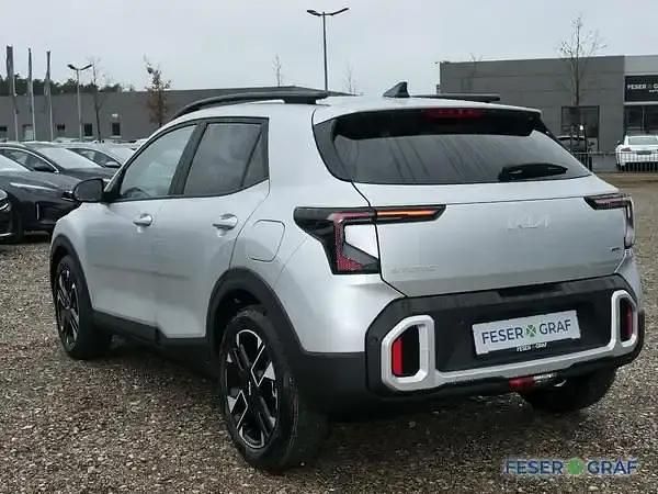 Neu Kia Stonic 114 PS (83 kW) 2026 Sparklingsilber SUV