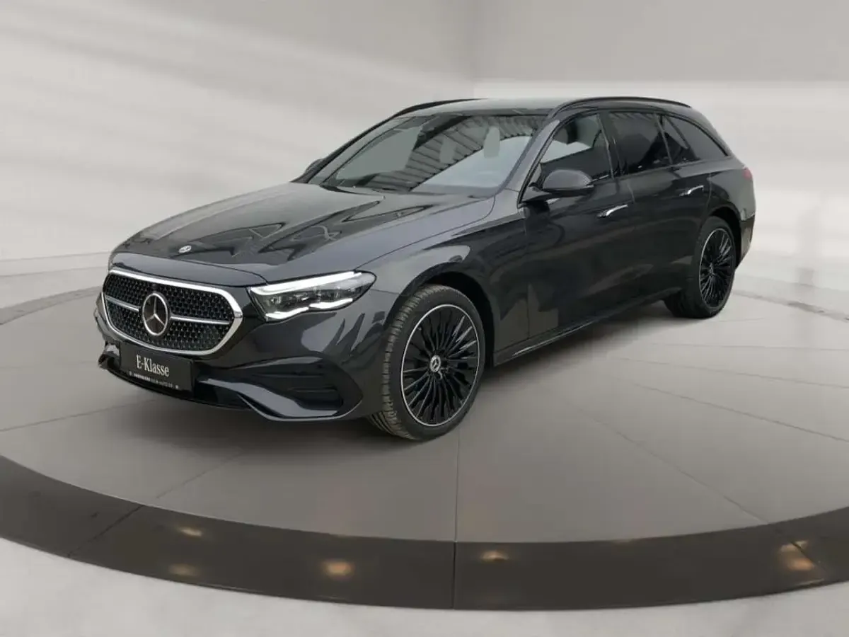 Gebraucht Mercedes E450 AMG 367 PS (269 kW) 2024 Metalliclack graphitgrau Kombi
