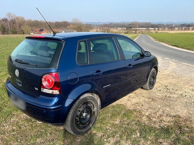 Gebraucht VW Polo 69 PS (50 kW) 2009 Blau Kleinwagen