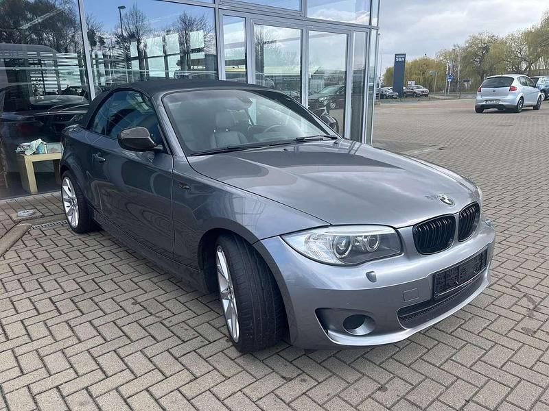 Gebraucht BMW 120 Cabriolet 170 PS (125 kW) 2012 Spacegrau metallic Cabrio