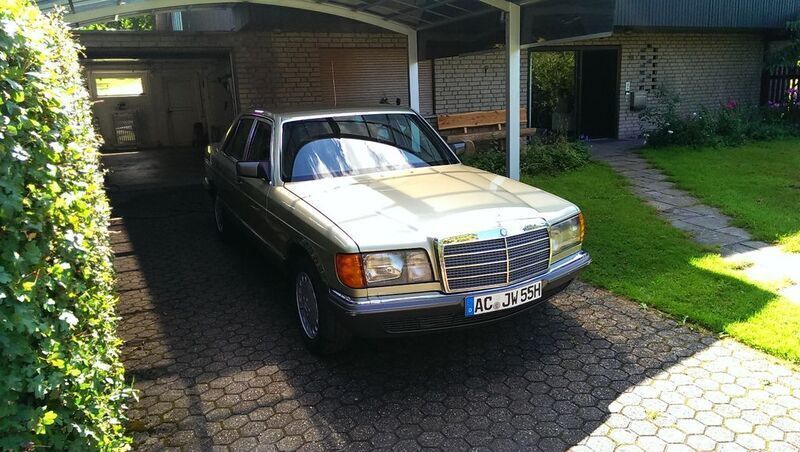 Gebraucht Mercedes E280 185 PS (136 kW) 1982 Grün Limousine