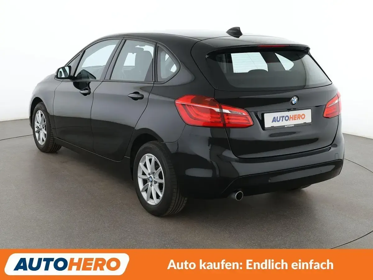 Gebraucht BMW 216 Active Tourer 116 PS (85 kW) 2015 Schwarz Van / Kleinbus