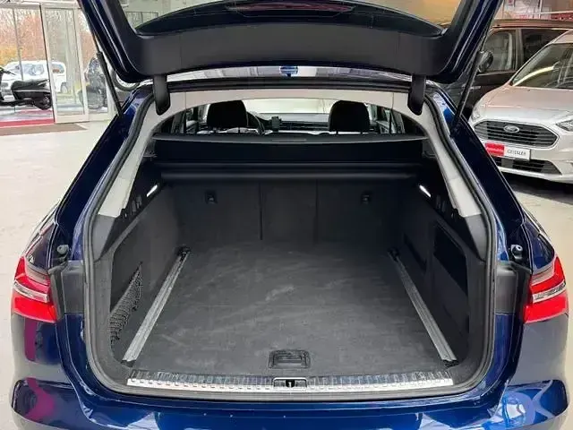 Gebraucht Audi S6 Sport 350 PS (257 kW) 2019 Blau Kombi
