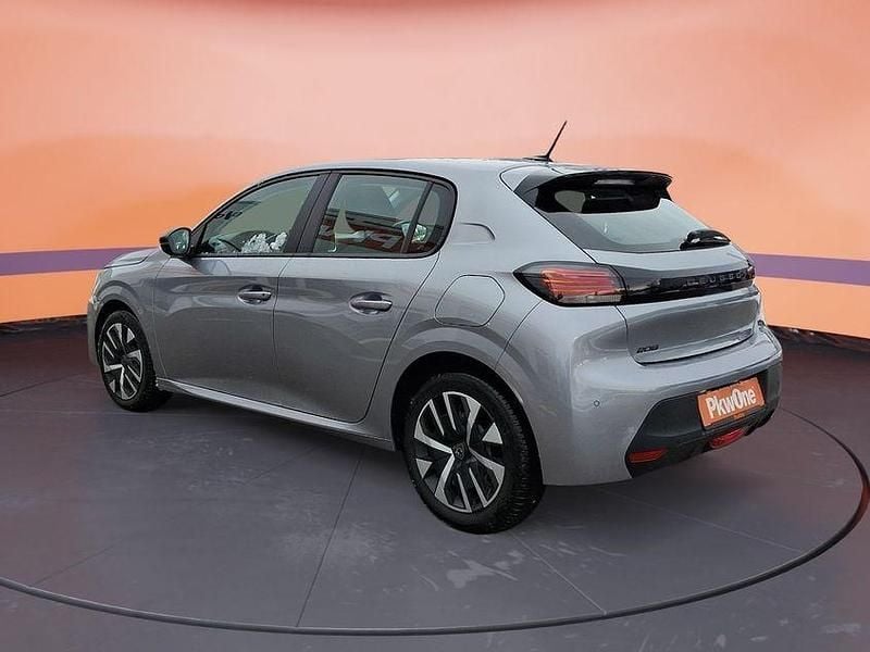 Gebraucht Peugeot 208 75 PS (55 kW) 2024 Grau Kleinwagen