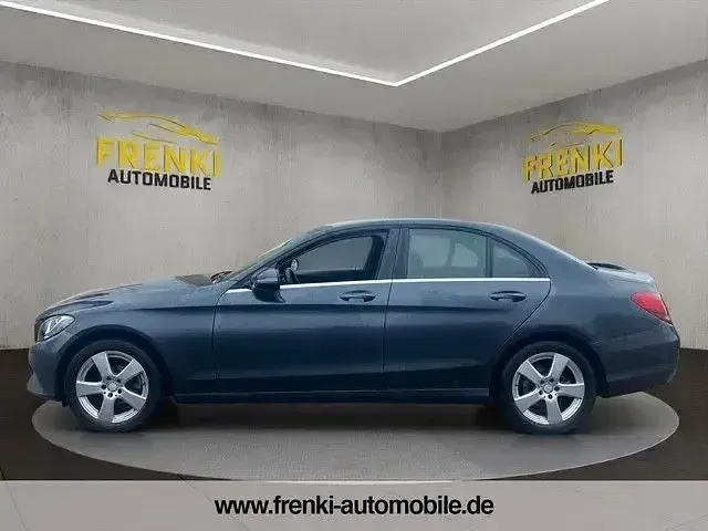 Gebraucht Mercedes C180 116 PS (85 kW) 2018 Grau Limousine