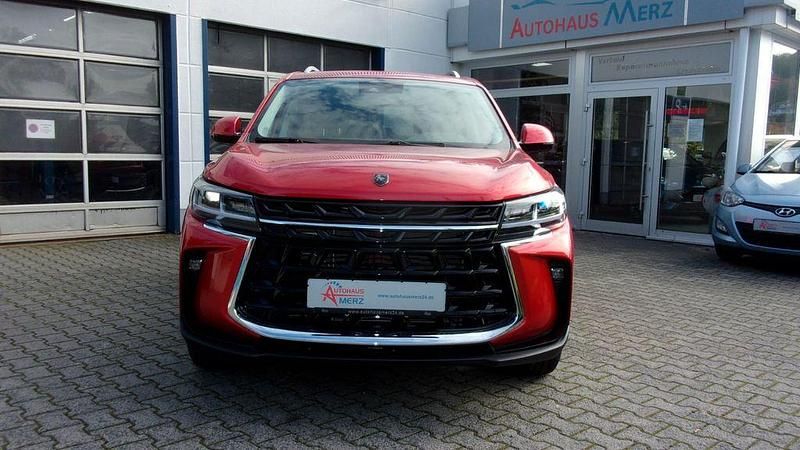 Neu DFSK Forthing 3 170 PS (125 kW) 2025 Rot SUV