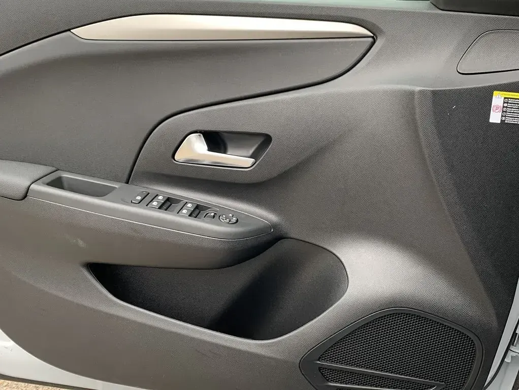 Nowe Opel Corsa Edition 101 KM (74 kW) 2026 Biały Hatchback