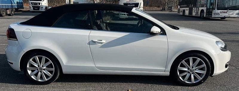 Gebraucht VW Golf Cabriolet 105 PS (77 kW) 2011 Weiß Cabrio