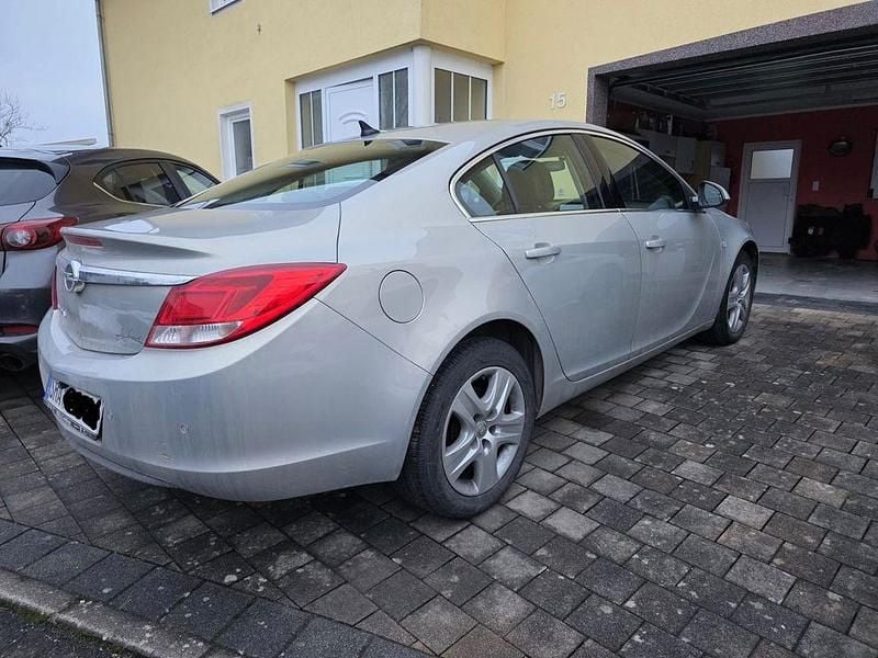 Gebraucht Opel Insignia Cosmo 140 PS (102 kW) 2009 Beige Limousine
