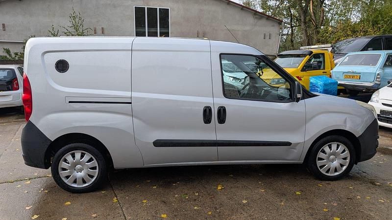 Gebraucht Opel Combo 120 PS (88 kW) 2015 Van / Kleinbus