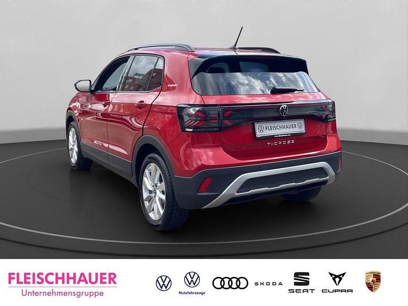 Neu VW T-Cross Style 150 PS (110 kW) 2026 Rot SUV