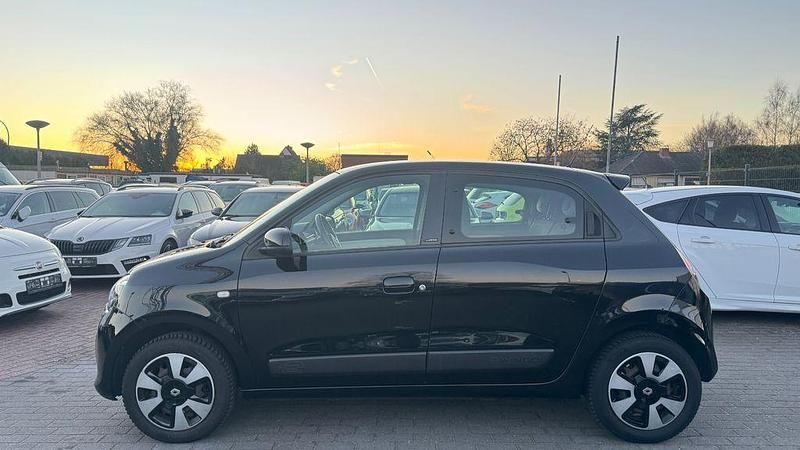 Gebraucht Renault Twingo LIMITED 69 PS (50 kW) 2017 Sternenschwarz Kleinwagen