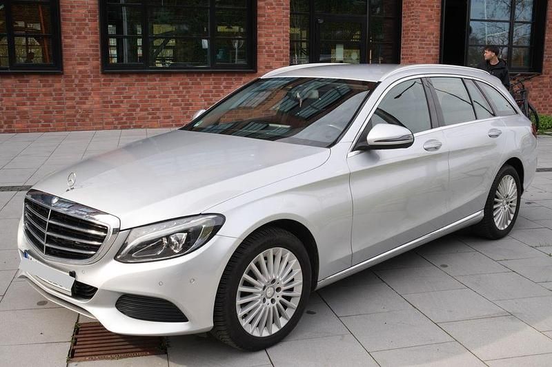 Gebraucht Mercedes C220 170 PS (125 kW) 2016 Grau Kombi