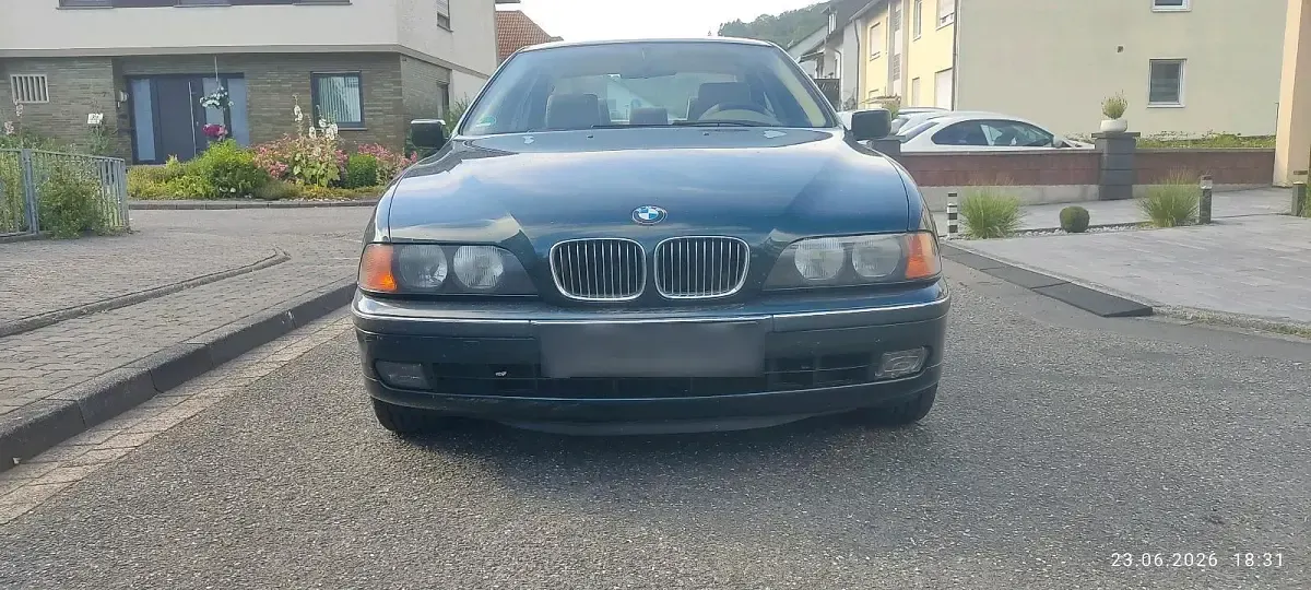 Gebraucht BMW 523 170 PS (125 kW) 1998 Grün Limousine