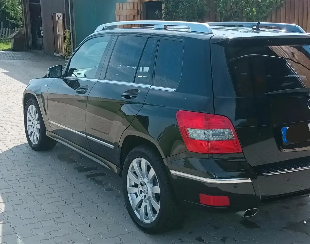 Gebraucht Mercedes GLK220 170 PS (125 kW) 2011 Schwarz SUV