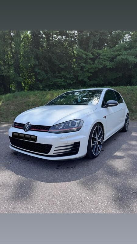 Weiß Gebraucht 2013 VW Golf VII GTI Limousine | 13.000 € - Bild 1/4