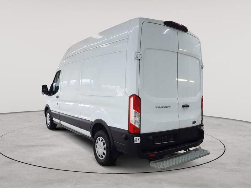 Gebraucht Ford Transit Trend 130 PS (95 kW) 2021 Frostweiß Pickup