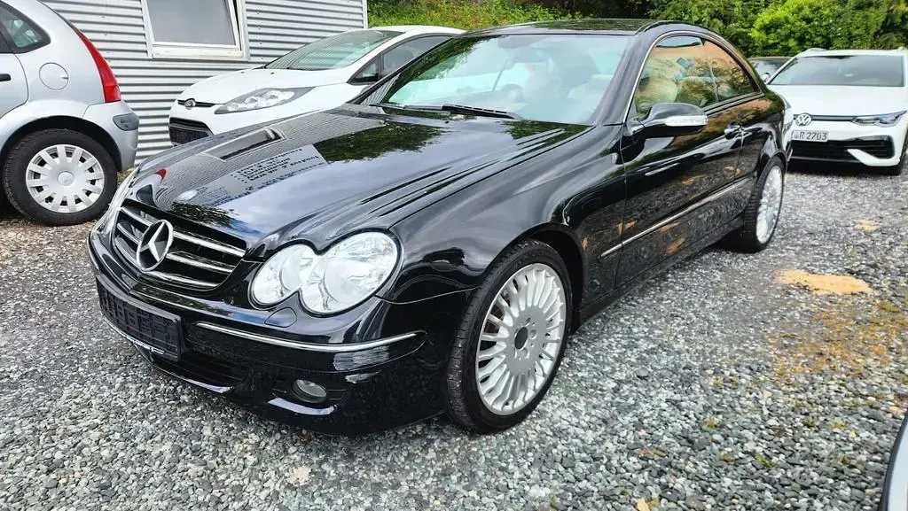Gebraucht Mercedes CLK200 Avantgarde 184 PS (135 kW) 2008 Schwarz Coupé