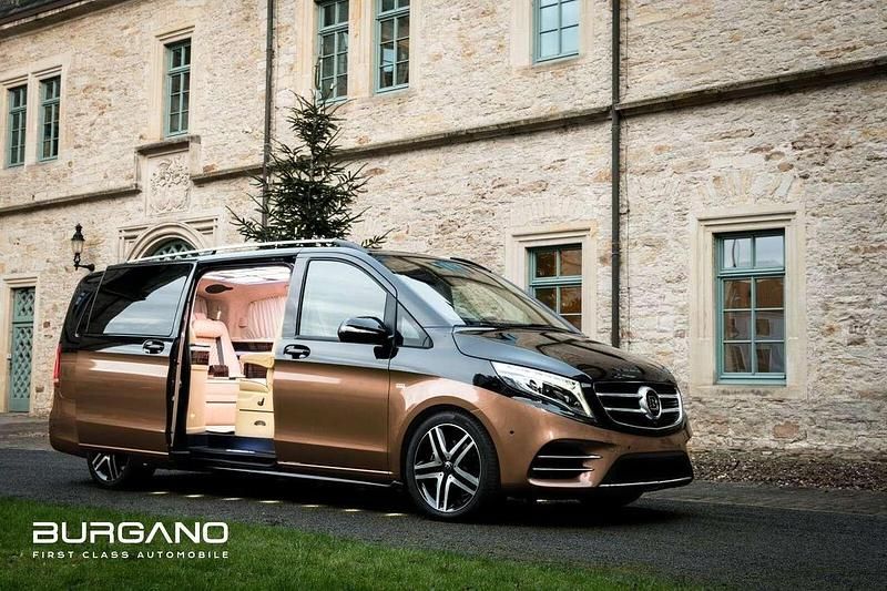 Schwarz Neu 2025 Mercedes V300 Luxury Van / Kleinbus | 250.852 € - Bild 1/4