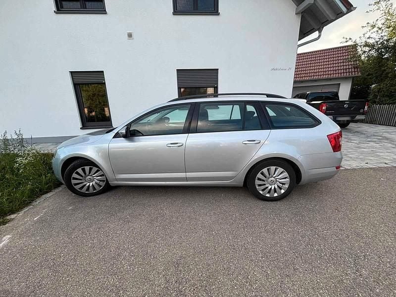 Second-hand Skoda Octavia Style 110 CP (80 kW) 2016 Argintiu Break