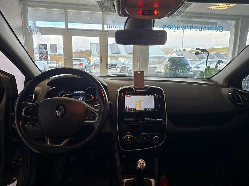 Gebraucht Renault Clio GrandTour Intens 90 PS (66 kW) 2016 Grau Kombi