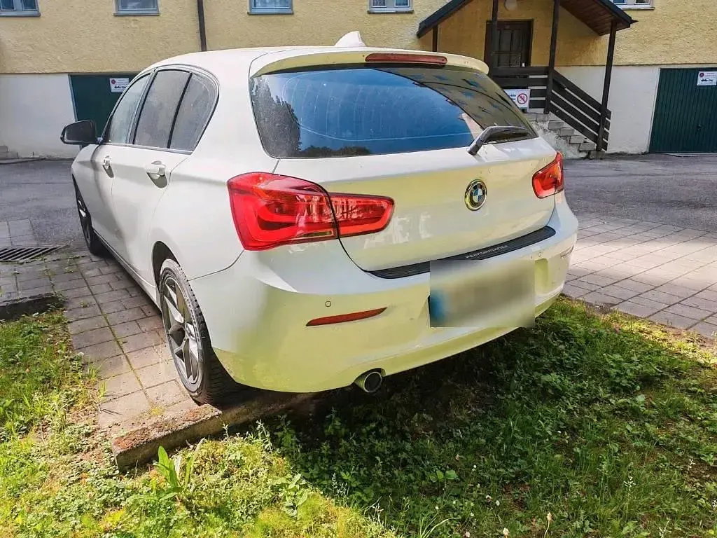 Gebraucht BMW 116 116 PS (85 kW) 2016 Weiß Kleinwagen