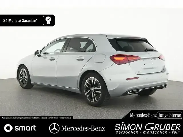 Gebraucht Mercedes A180 Progressive 136 PS (100 kW) 2025 Silber Limousine
