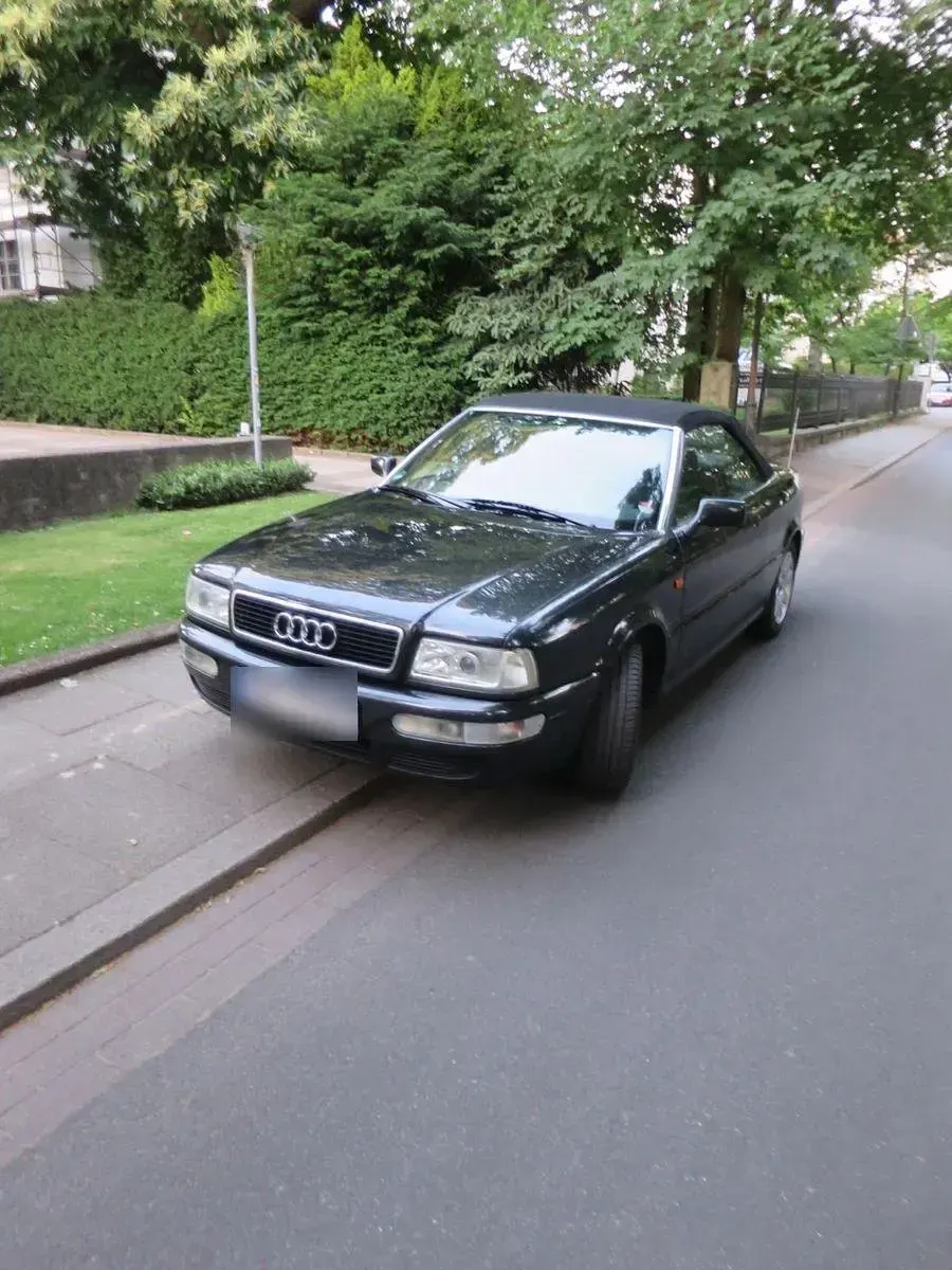 Gebraucht Audi 80 Design 116 PS (85 kW) 1998 Schwarz Cabrio