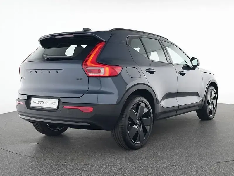 Gebraucht Volvo XC40 Plus 163 PS (119 kW) 2025 Blau SUV