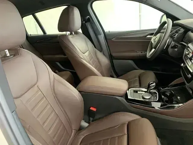 Gebraucht BMW X4 M Sport 286 PS (210 kW) 2024 Alpinweiss iii SUV