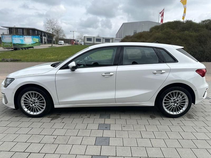 Gebraucht Audi A3 Advanced Plus 116 PS (85 kW) 2024 Weiß Limousine