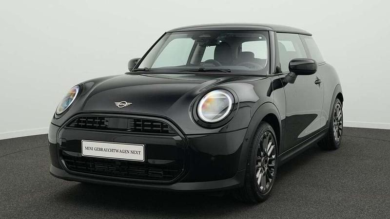 Schwarz Gebraucht 2024 Mini Cooper Classic Kleinwagen | 26.374 € (Fairer Preis) - Bild 1/4