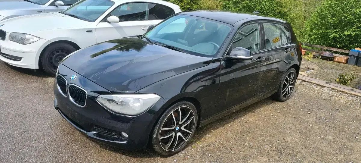 Gebraucht BMW 116 136 PS (100 kW) 2012 Schwarz Kleinwagen
