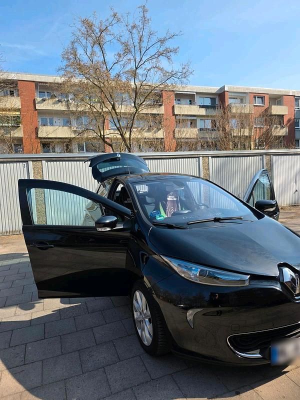 Gebraucht Renault Zoe 42 kW (58 PS) 2016 Schwarz Kleinwagen
